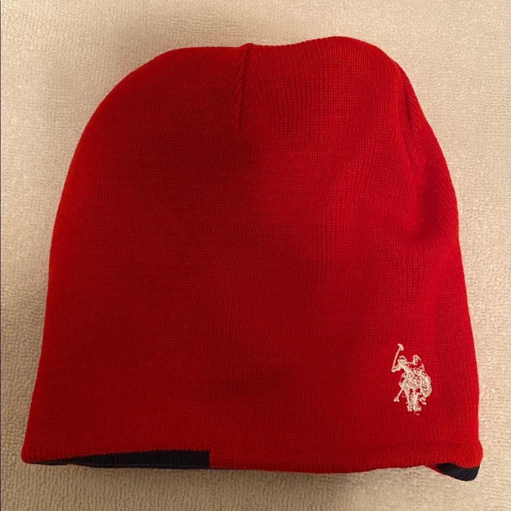 U.S. Polo Assn. Red and Navy Colorblock Beanie…One Size - Picture 3 of 5